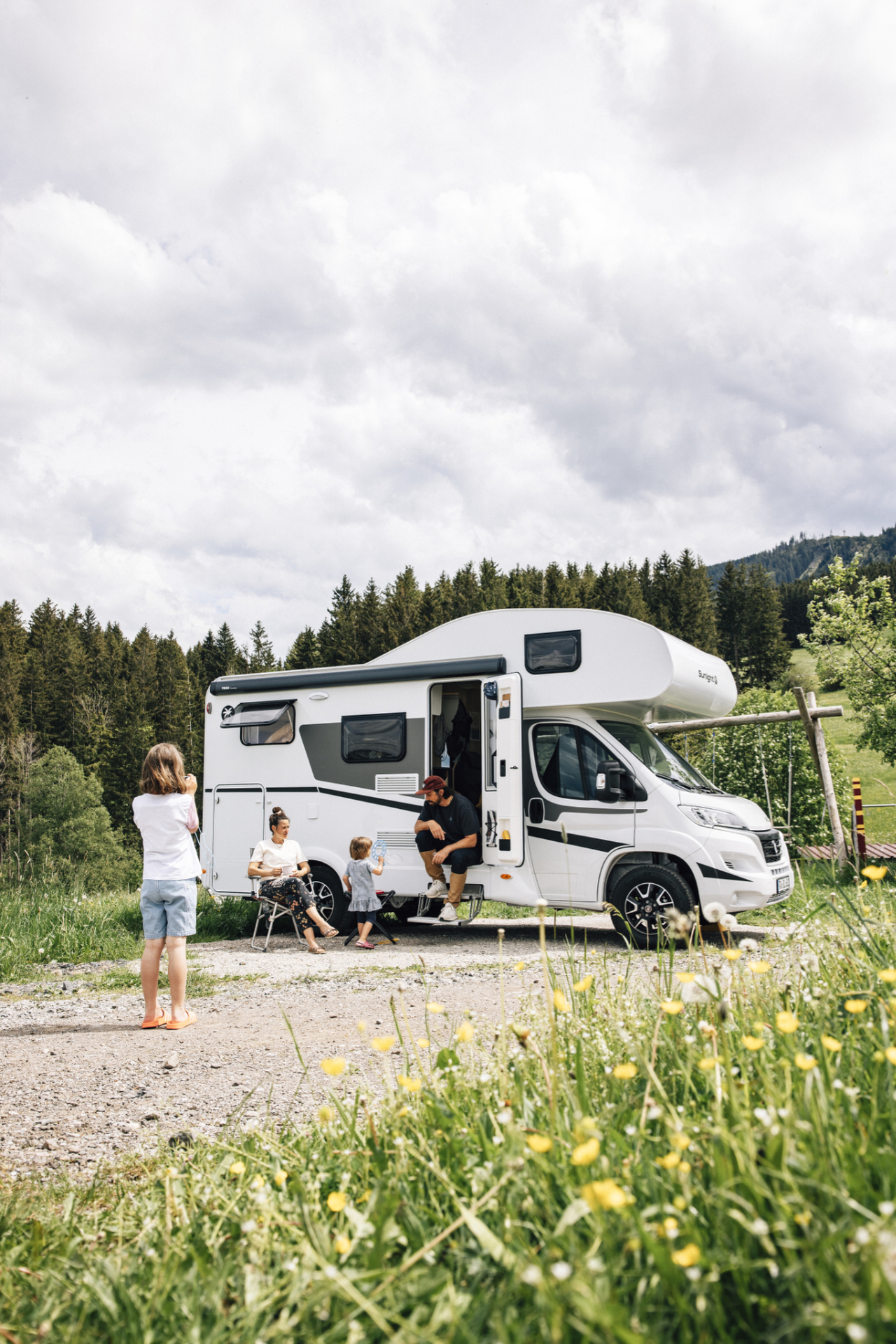 Alkoof camper